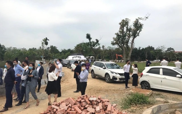 Thị trường nhen nhóm ấm lại, các nhà đầu tư tranh thủ “săn” đất nền ven đô